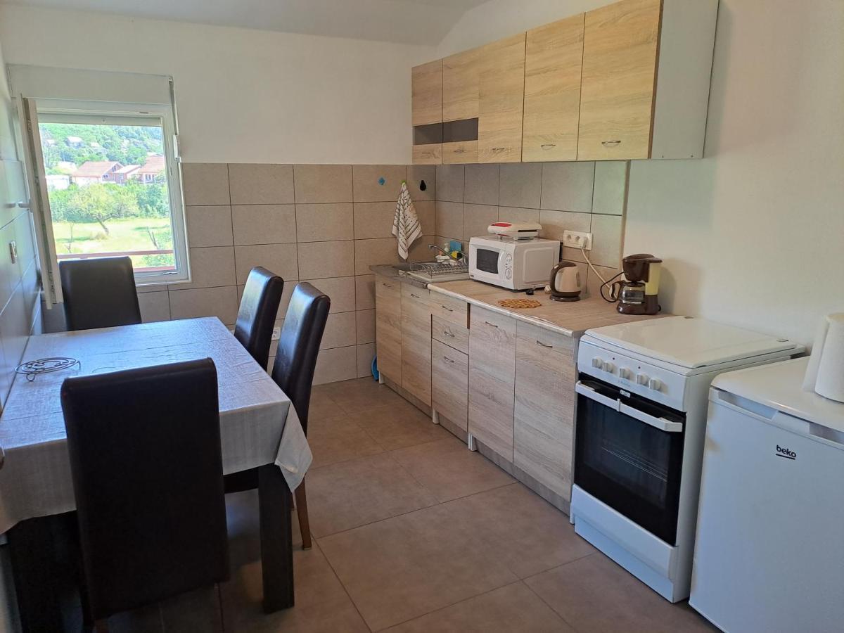 Apartments Mirkovic Cetinje Ngoại thất bức ảnh