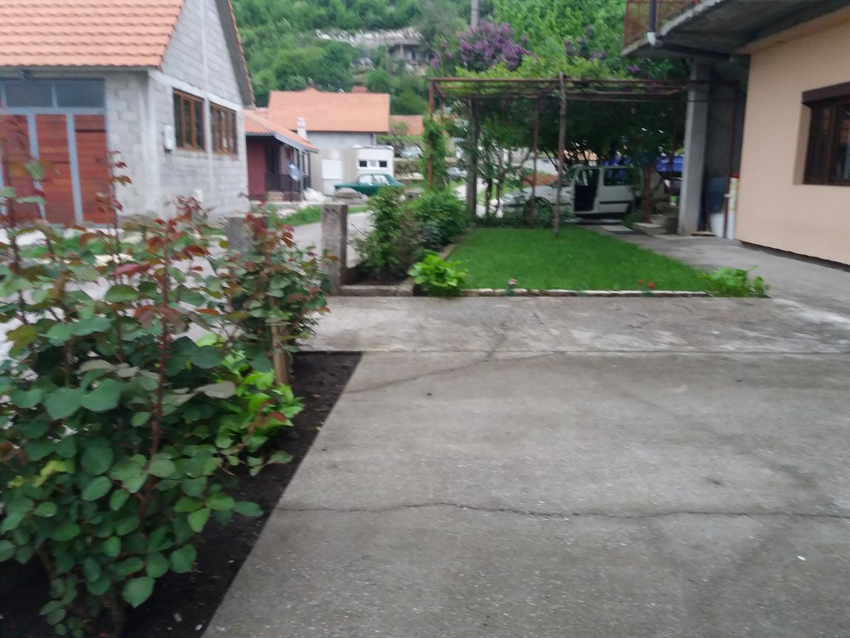 Apartments Mirkovic Cetinje Ngoại thất bức ảnh